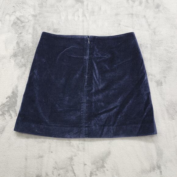 Gap Skirt Womens 2 Blue True Indigo Velvet Mini A-Line Pockets Back Zip Preppy - Picture 2 of 8